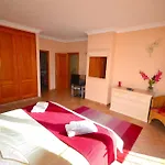 빌라 Vida Nova Algarve, Infinity Pool And Awesome Coastal Views 몬시크
